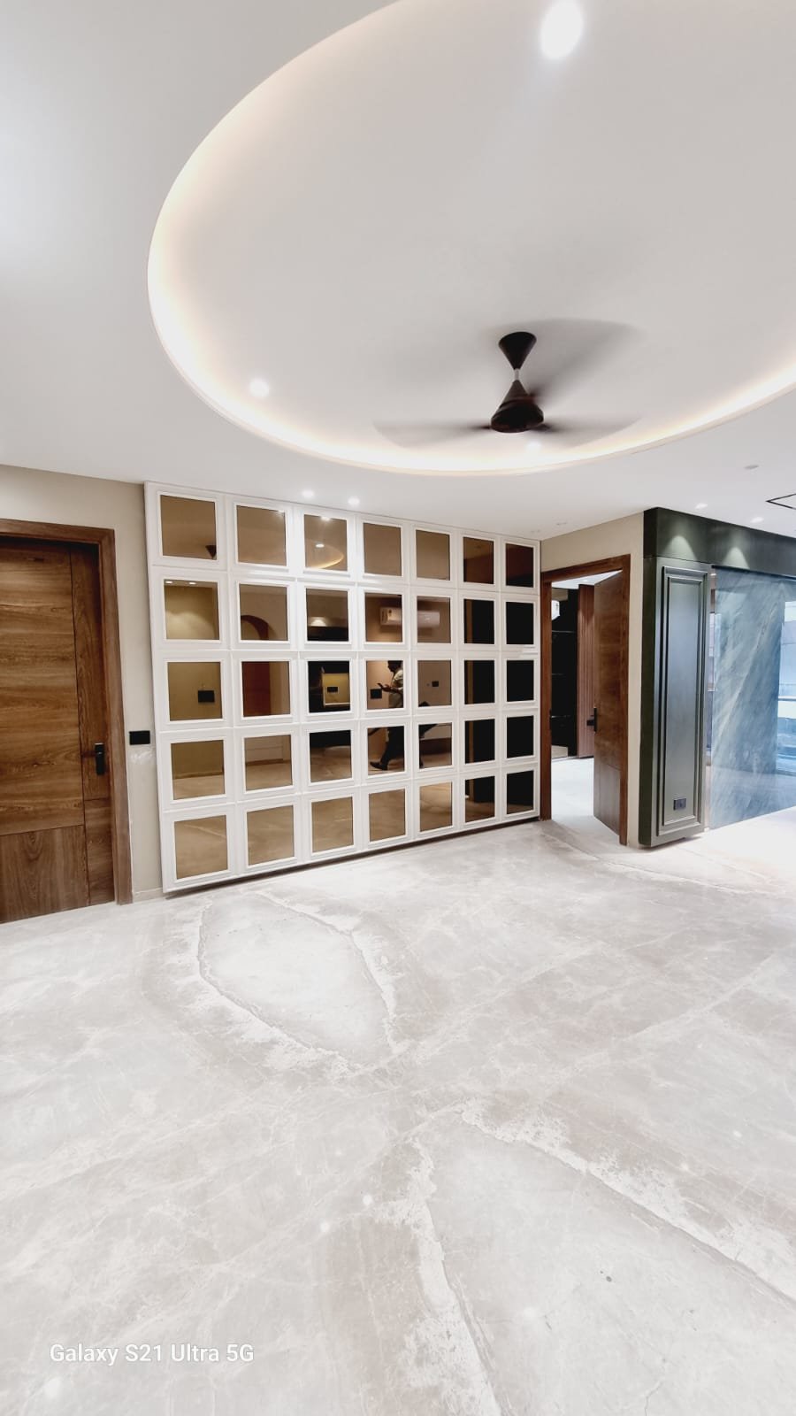 240 Sq Yd, 3 BHK - Image 7